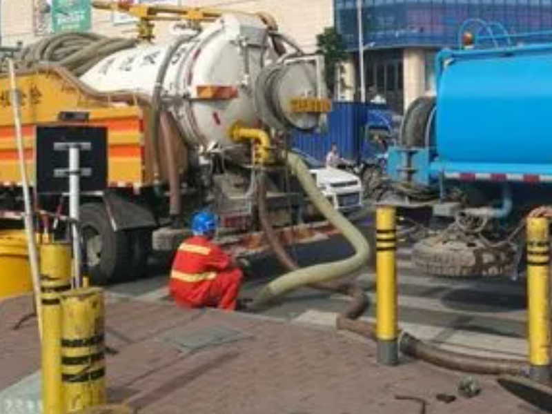 济南专业疏通下水道马桶、换地漏水龙头水管打孔服务好电话