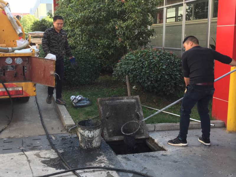 济南文化东路专业通下水道 马桶 地漏通厨房下水钻孔